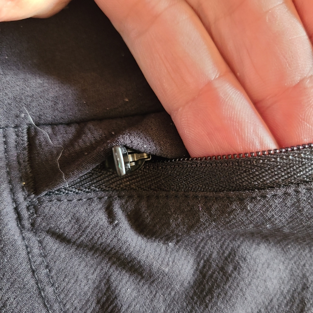 Athleta Stellar Commuter Pants Sz 0P Black Zip Pockets - Picture 10 of 11